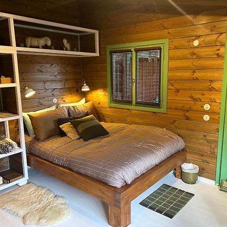 Гостьовий будинок Vasilikia Mountain Farm & Retreat Павліані Екстер'єр фото